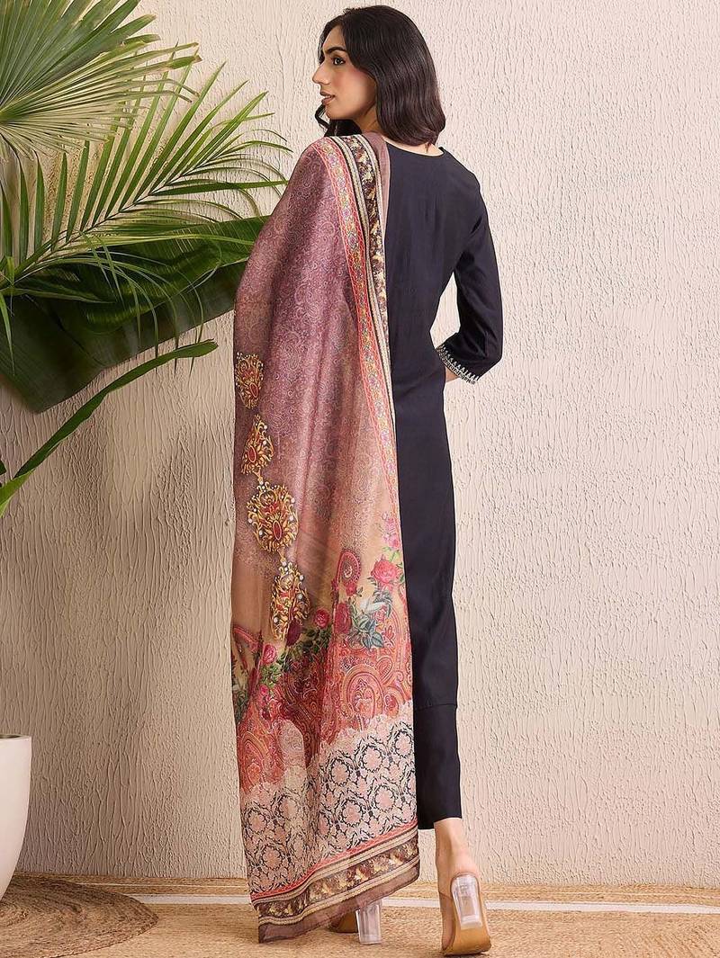 Women Ethnic Motifs Embroidered Regular Liva Kurta with Trousers & With Dupatta