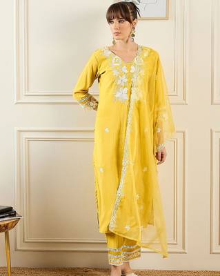 Women Yellow Kurta Sets 1