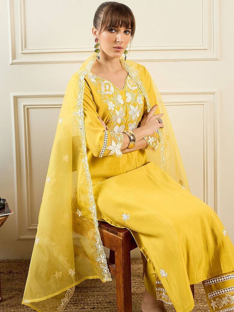 Women Yellow Kurta Sets