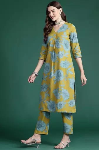 Floral Printed Pleated Kurta with Trousers
