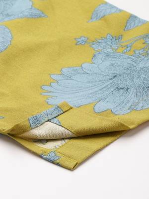 Floral Printed Pleated Kurta with Trousers 7