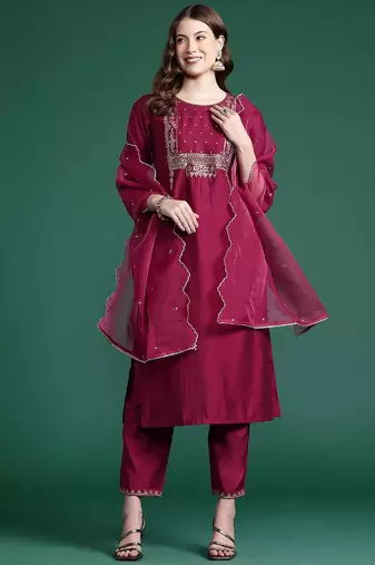 Women Embroidered Straight Kurta Set