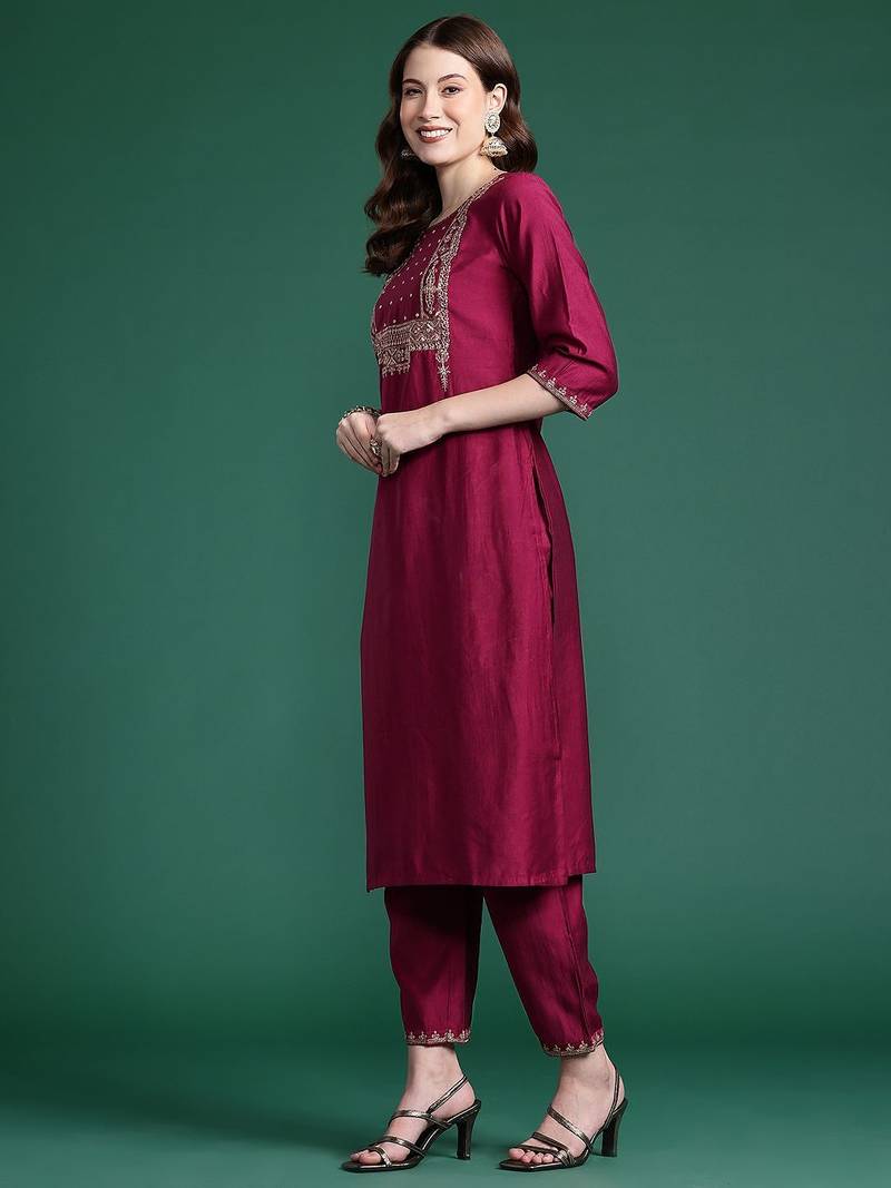 Women Embroidered Straight Kurta Set