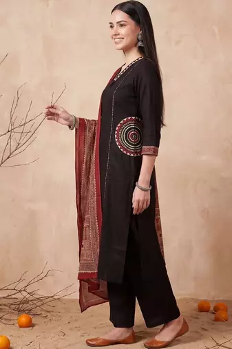 Women Ethnic Motifs Embroidered Regular Thread Work Pure Cotton Kurta with Palazzos & With Dupatta