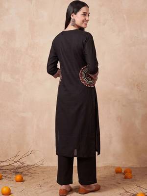 Women Ethnic Motifs Embroidered Regular Thread Work  Cotton Kurta with Palazzos & With Dupatta 6