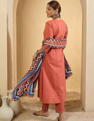 Women Floral Embroidered Regular Pure Cotton Kurta with Trousers & Dupatta 4