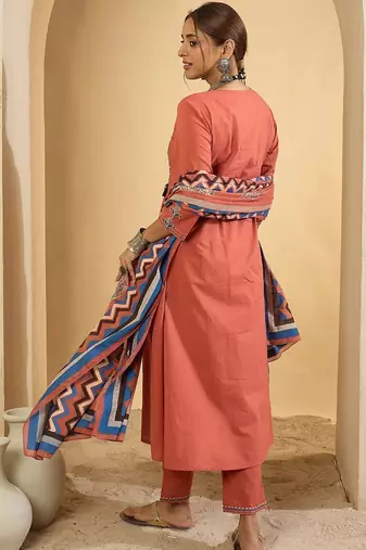 Women Floral Embroidered Regular Pure Cotton Kurta with Trousers & Dupatta