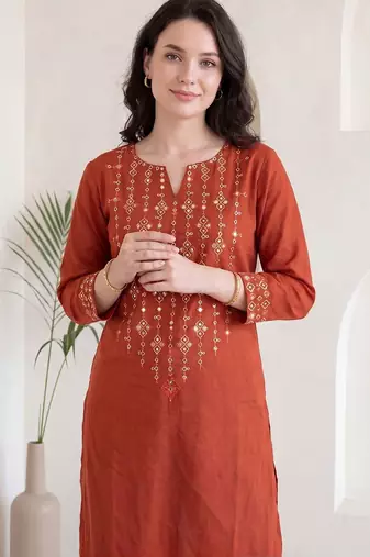 Women Ethnic Motifs Embroidered Regular Mirror Work Kurta with Trousers