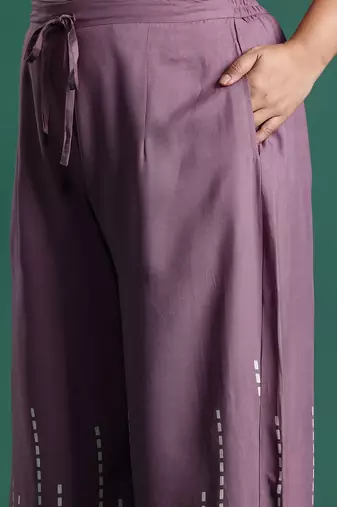 Plus Size Regular Beads and Stones Notched Round Neck Kurta with Palazzos