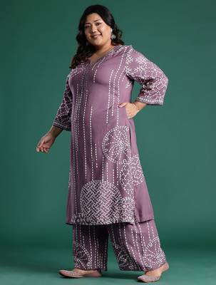 Plus Size Regular Beads and Stones Notched Round Neck Kurta with Palazzos 5