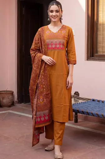 Women Ethnic Motifs Printed Regular Pure Cotton Kurta with Trousers & With Dupatta