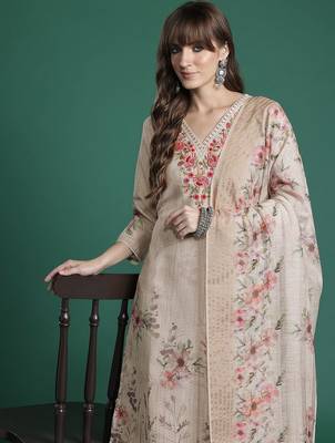 Floral Embroidered Pure Cotton Kurta with Trousers & Dupatta 1