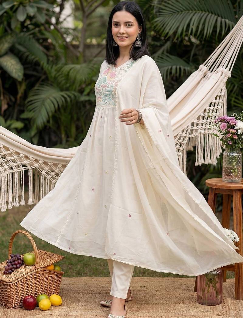 Women Floral Embroidered Regular Thread Work Pure Cotton Kurta with Trousers & With Dupatta