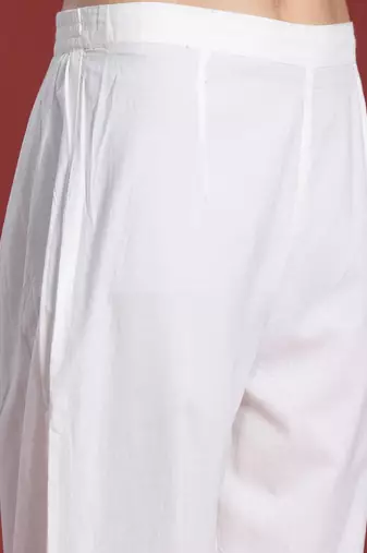 Floral Embroidered Thread Work Pure Cotton Kurta with Trousers & With Dupatta