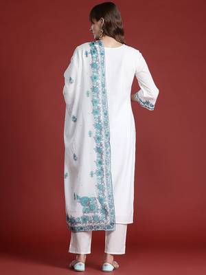 Floral Embroidered Thread Work Pure Cotton Kurta with Trousers & With Dupatta 7
