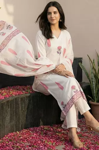 Women Ethnic Motifs Printed Regular Pure Cotton Kurta with Trousers & With Dupatta