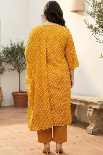 Plus Size Thread Work Pure Cotton Kurta with Trousers & With Dupatta