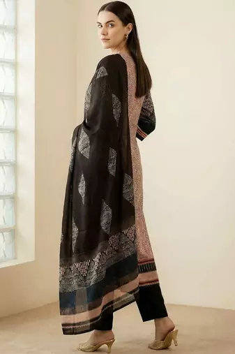 Women Printed Regular Beads and Stones Pure Cotton Kurta with Trousers & With Dupatta