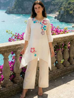 Women Floral Printed Regular Pure Cotton Kurti with Palazzos 2