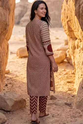 Women Printed Regular Mirror Work Pure Cotton Kurta with Trousers & With Dupatta