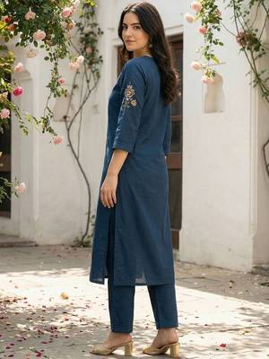 Women Floral Embroidered Regular Thread Work Pure Cotton Kurta with Trousers 2
