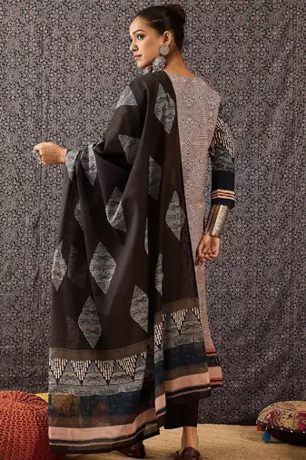 Women Ethnic Motifs Printed Regular Beads and Stones Pure Cotton Kurta with Trousers & With Dupatta