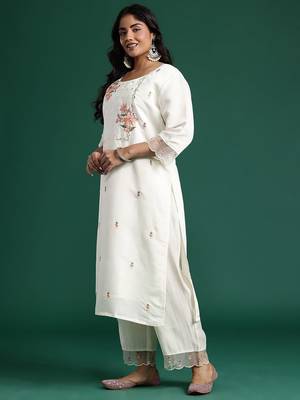 Plus Size Mirror Work Kurta with Palazzos & Dupatta 6