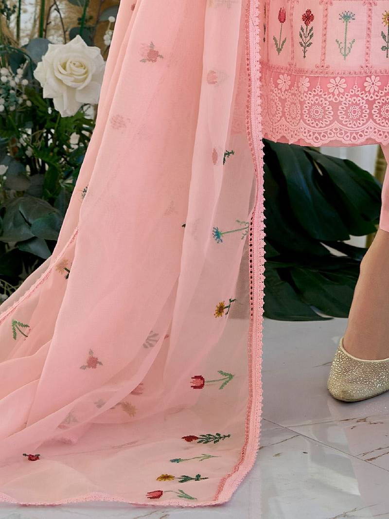 Floral Embroidered Thread Work Pure Cotton Kurta With Trousers & Dupatta