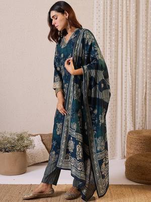 Floral Printed Straight Chanderi Silk Kurta With Trousers & Dupatta 4