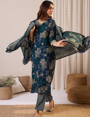 Floral Printed Straight Chanderi Silk Kurta With Trousers & Dupatta 6