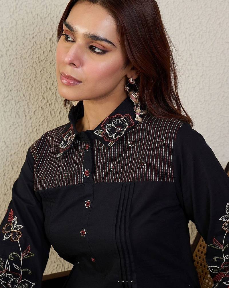 Women Floral Embroidered Thread Work Pure Cotton A-Line Kurti with Trousers