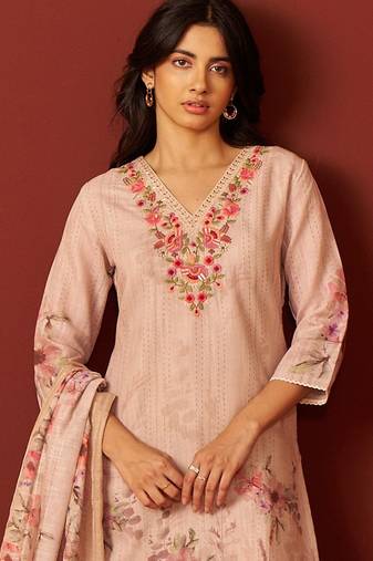 Women Floral Embroidered Linen Kurta with Trousers & Dupatta