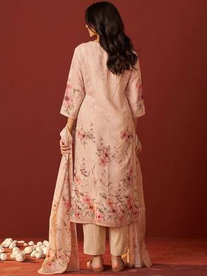 Women Floral Embroidered Linen Kurta with Trousers & Dupatta 5
