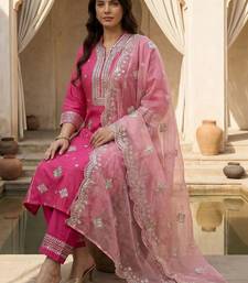 Plus Size Ethnic Motifs Embroidered Regular Thread Work Kurta Set