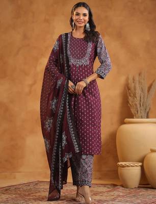 Floral Printed Pure Cotton Kurta With Trousers And Dupatta 2