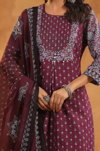 Floral Printed Pure Cotton Kurta With Trousers And Dupatta