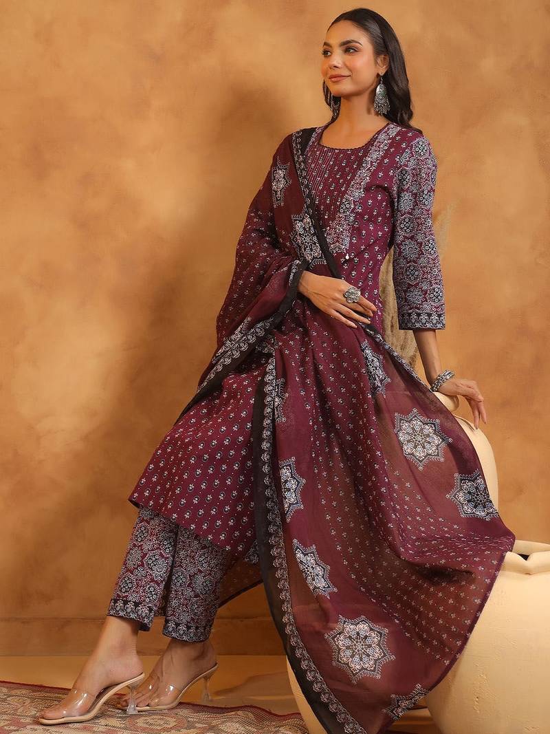 Floral Printed Pure Cotton Kurta With Trousers And Dupatta