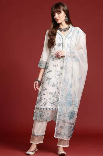 Floral Embroidered Lace Detailed Layered Kurta & Trousers With Dupatta