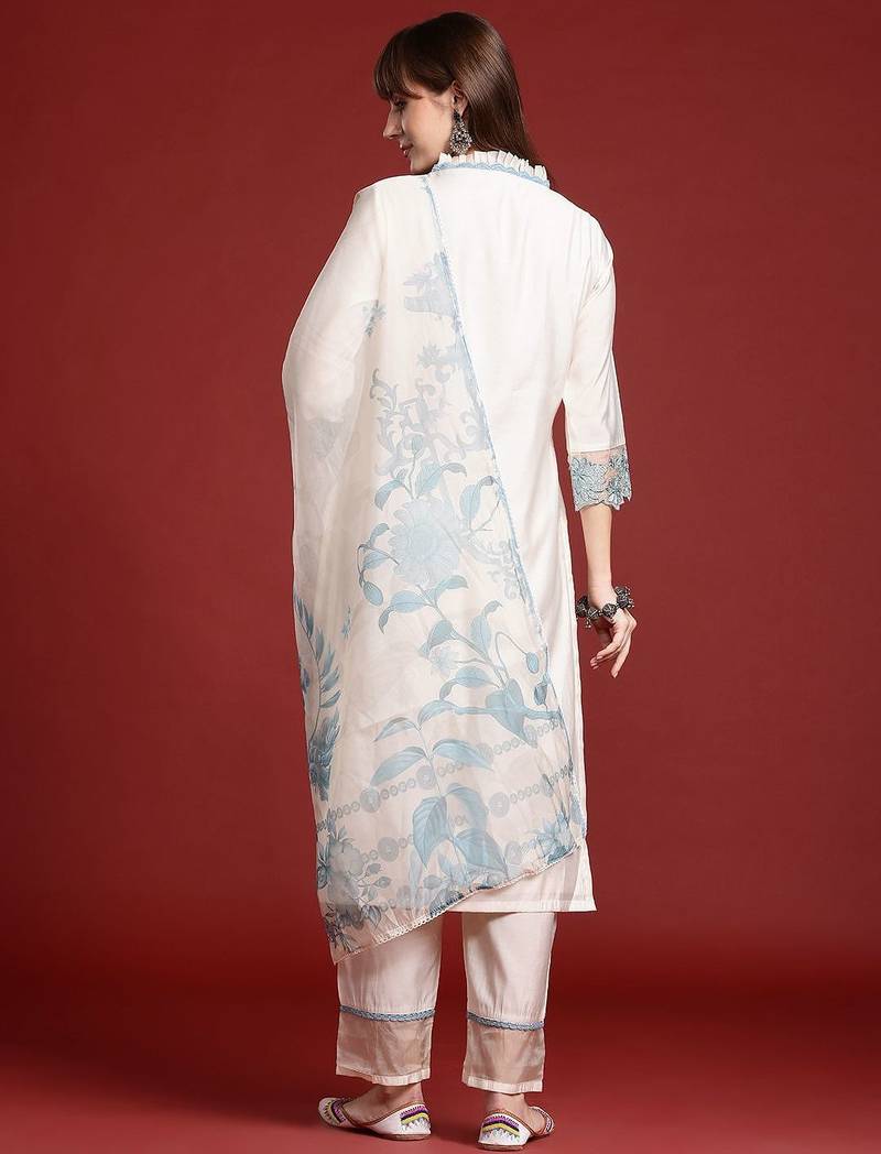 Floral Embroidered Lace Detailed Layered Kurta & Trousers With Dupatta