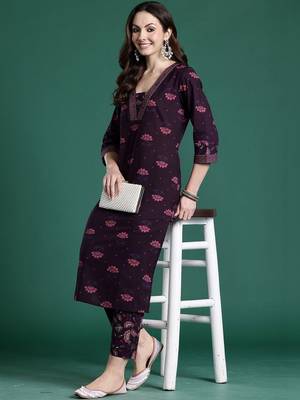 Women Floral Printed Regular Pure Cotton Kurta with Trousers 2