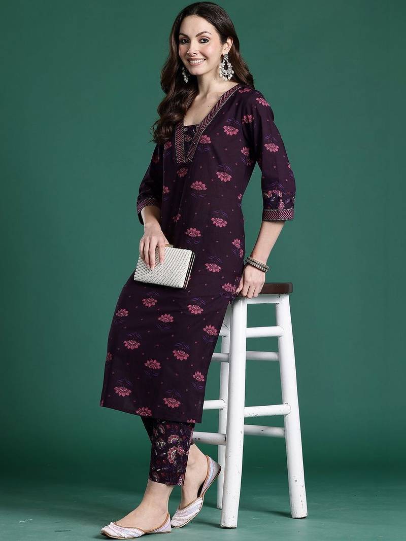 Women Floral Printed Regular Pure Cotton Kurta with Trousers