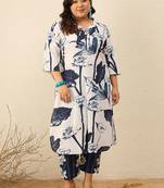 Plus Size Floral Printed Regular Kurta with Trousers