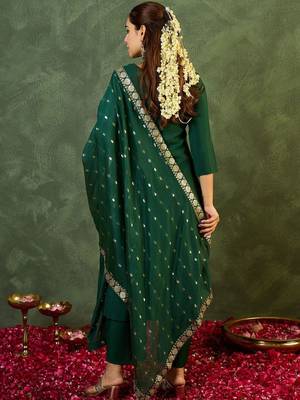Women Ethnic Motifs Regular Kurta with Trousers & With Dupatta 5