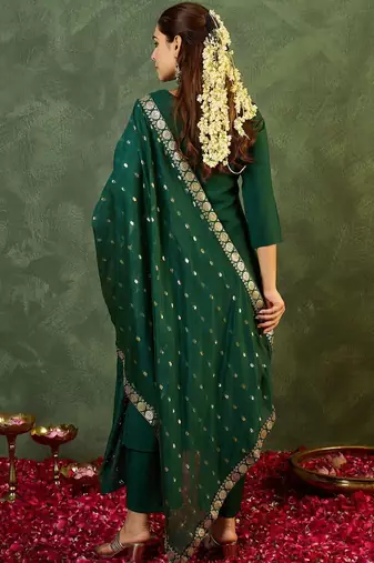Women Ethnic Motifs Regular Kurta with Trousers & With Dupatta