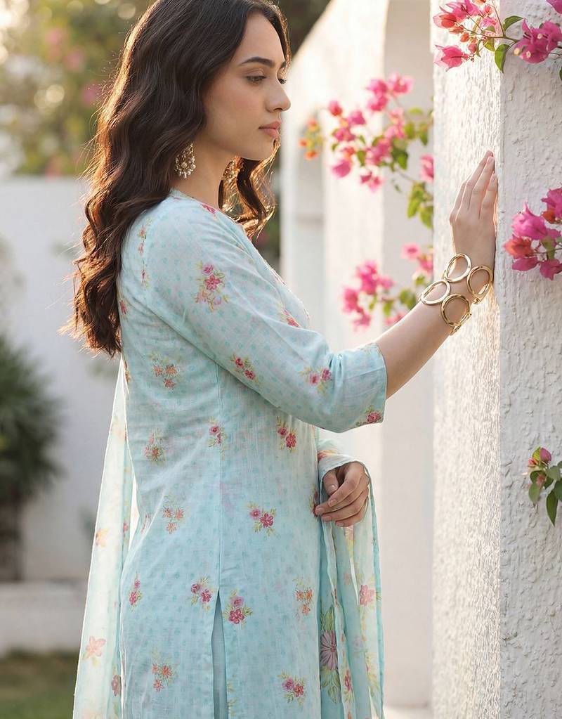 Women Floral Printed Regular Thread Work Linen Kurta with Trousers & With Dupatta