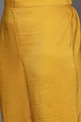 Women Plus Size Ethnic Motifs Embroidered Kurta with Trousers & With Dupatta