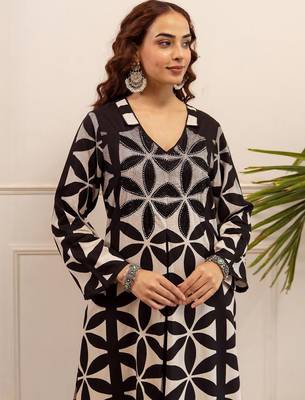 Printed A Line Beads and Stones Kurta With Palazzos 2