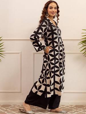 Printed A Line Beads and Stones Kurta With Palazzos 4