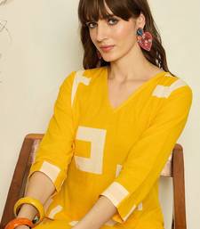 Geometric Printed V-Neck A-Line Pure Cotton Kurta with Trousers
