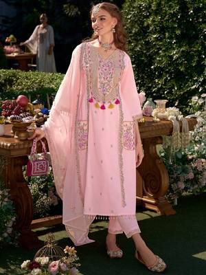 Women Floral Embroidered Regular Kurta with Trousers & With Dupatta 1